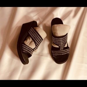 VTG SKETCHERS FOAM WEDGES